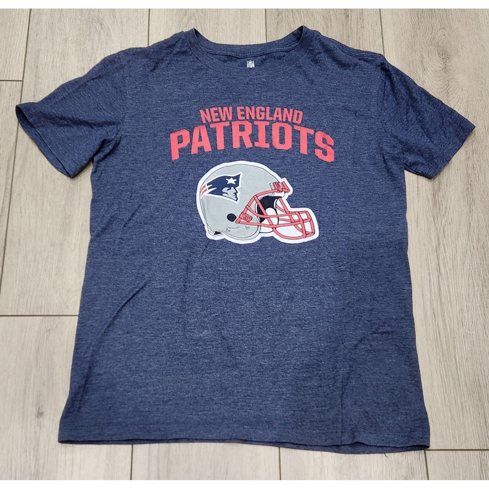 New England‎ Patriots NFL Team Apparel Youth TShirt Boys XL 14/16 Blue Graphic